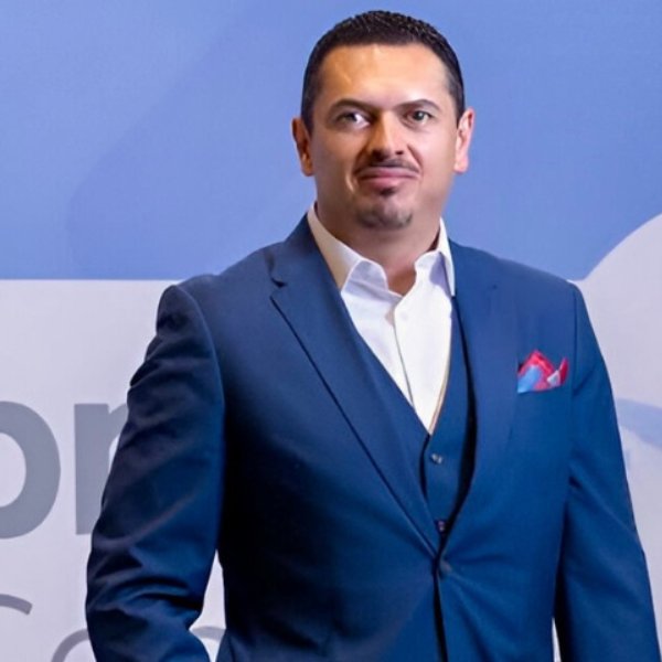 Rolando Barajas Moreno